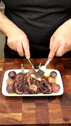 Το Πιο Μαλακό Χταπόδι Κρασάτο που Έχεις Δοκιμάσει. Most Tender Wine-Braised Octopus!