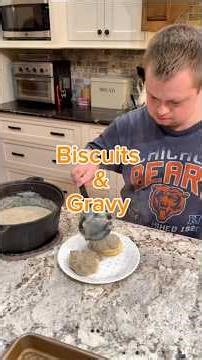 Biscuits & Gravy #breakfastsandwich #cooking #trythatinasmalltown #cookingfood