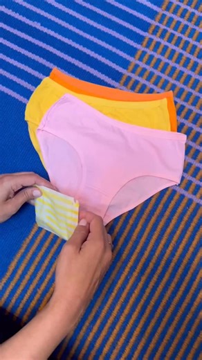 Pinkie on Instagram: "She might HAVE pads, but does she know how to use them? The reality of being in a bathroom, and unwrapping a pad, and positioning a pad correctly in your underwear, and wrapping up your old pad, and throwing your old pad away can be overwhelming the first (or fifth!) time."