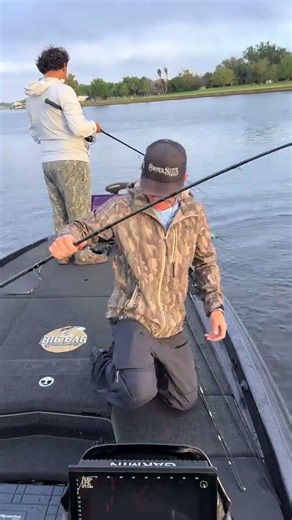 Early morning golden poon 🌅 #tarponfishing #bigfish #fish #lake #fishing lazarog55
