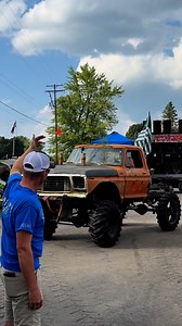 266K views · 7.3K reactions | Sometimes it just a about being a grower not a shower藍藍 | No Limit Images | Facebook