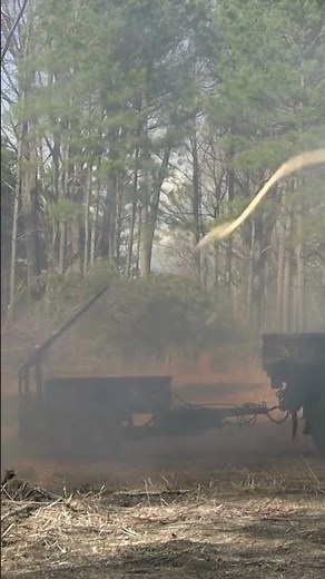 Marines from the 8th Engineer Support Battalion Fire a Mine Clearing Line Charge March 2025