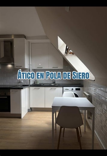 Ático en Pola de Siero: Luz y Encanto