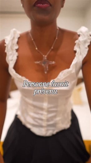 Marième ˚❀* on Instagram: "Se faire des amis après le lycée / études c’est vraiment pas évident mais c’est tout à fait possible !! #amitie #relation #etudes #developpementpersonnel #amis"