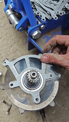 #Motor gasket for tricycle repair #Tricycle# Electric vehicle repair #Repair, motor, gasket.