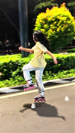 Mastering Slalom Freestyle Skating Techniques