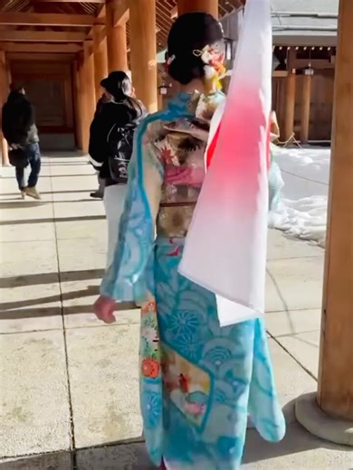 🇯🇵 From ancient traditions to modern excellence, Japanese people have every reason to carry their flag high with pride.I hope all civilized people will do the same with their flag, their traditions and their history. Be proud of who you are.