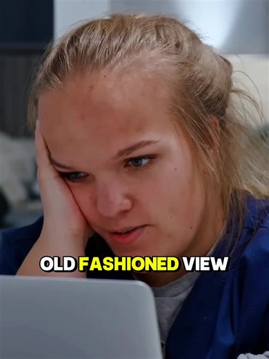 Elizabeth Johnston sat down with her parents, Trent and Amber, to share some significant news about her relationship with her boyfriend, Bryce.#fyp #celebrity #7littlejohnstons #amor #tlc