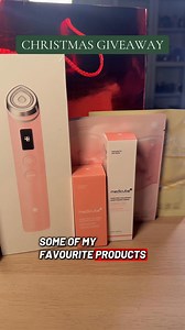 CHRISTMAS GIVEAWAY. PAY ATTENTION DO NOT FALL FOR ANY FAKE ACCOUNTS. FOLLOW THE RULES ANS GOOD LUCK. WE HAVE MORE GIVEAWAYS COMING FOR CHRISTMAS 🎄 ❤️ GOOD LUCK!! #Christmas #ChristmasGiveaway #medicubeskincare | Gina Cicero