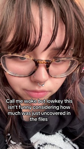 Maude (@scottpilgrimvsurmilfmom)’s video of The Island In Pigeon Forge