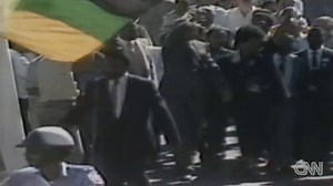 1990: Mandela addresses his supporters