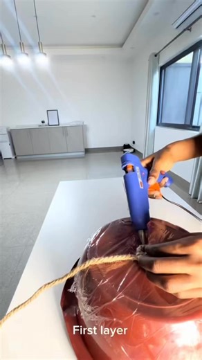 Hey my ladies ……. Am aware that Leather craft is so involving and requires thousands of money to invest in good tools and machinery Not mentioning about huge losses etc But with these skills I have posted you don’t dont need more than a 1000 kwacha to start as capital . Here are some 4 skills that requires a little capital that quickly learn and earn a decent living My goal is to help ladies to become financially independent ,i made these videos just for you ! 📌IF you fell out academically or y