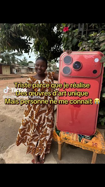 Tableau personnalisé en forme d'iPhone 17 Pro Max