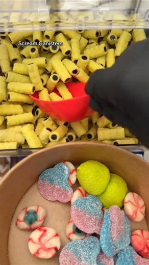 👁️🟢Let’s make a MONSTERS, INC. Candy Bowl!🟢👁️ #reels #viral #satisfying #asmr #explorepage #candies #funny #platter | Poppin Candy