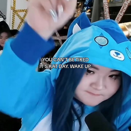 Celebrate Kat Day with Krew and Katla | Funneh and Goldenglare