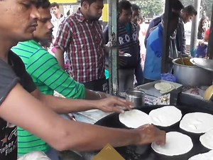 845K views · 10K reactions | Its a Breakfast Time in Indian Railway Station | Street Food Loves You | Facebook