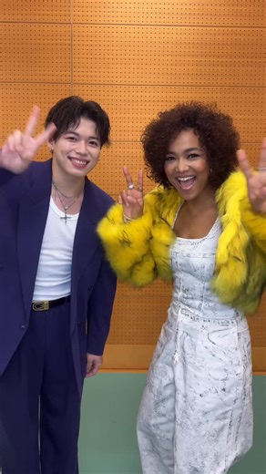 BALLISTIK BOYZ from EXILE TRIBE on Instagram: "#BBZ_WinterGlow #アカペラチャレンジ 🎞️❄️ with #CrystalKay さん ┈┈┈ 🎥Music Video https://youtu.be/wXlPlXtFnKg 🎧Streaming / Download https://lnk.to/ballistikboyz-winterglow ┈┈┈ #加納嘉将 #YOSHI #BALLISTIKBOYZ"
