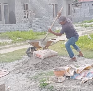 156K views · 728 reactions | Helping a labourer making concrete | Andris Brick Art | Facebook