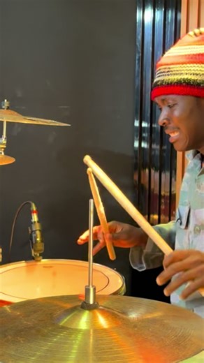 Master Drumming Skills: Seben Rhythms from Congo