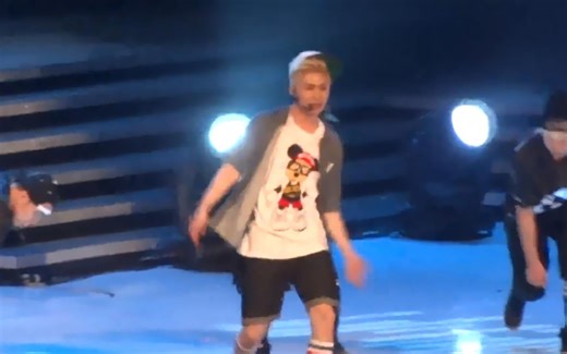 Henry 刘宪华 Trap 英文版 Live