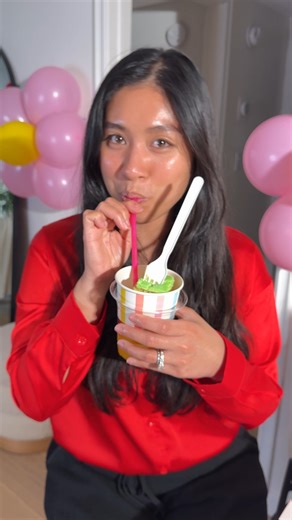 874K views · 1.3K reactions | Serving snacks and drinks like a pro with this easy cup hack!  | Blossom | Facebook