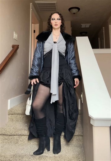 This hallway is my runway #style #fashiontok #glam #punk #makeup