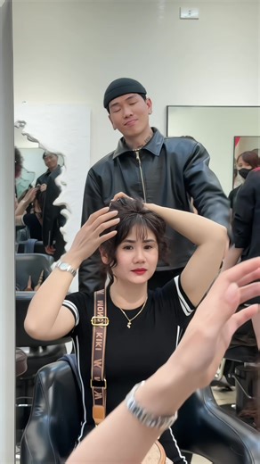 Mẫu Uốn Xoăn Sát Gốc Đẹp Từ Kwan Hair Salon