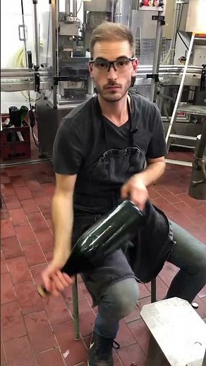 How Champagne Jeroboams Are Disgorged - Inside the Traditional Winemaking Process 🍾