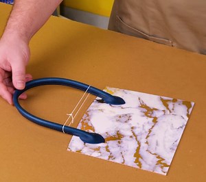 Eco Bags: Surprise Your Girlfriend! | 5-Minute Workouts