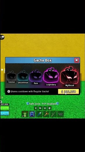 I roll fruit in fruits gacha #roblox #comboes #bloxfruits