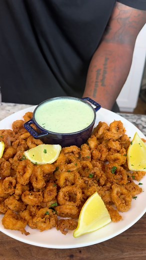 Crispy Deep Fried Calamari Recipe (Restaurant Quality!)