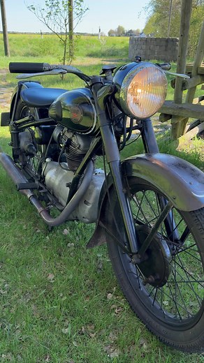 Bestes Wetter für eine Ausfahrt 🏍️ ⚡️ • #simson #awo #oldtimer #motorcycle #motorrad