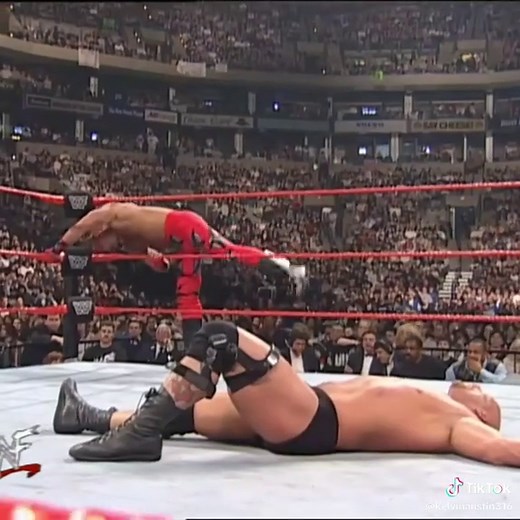 Stone Cold Steve Austin won his 1st WWE Championship from Shawn Michaels at Wrestlemania 14 1998. #stonecoldsteveaustin #shawnmichaels #miketyson #stonecold #steveaustin #austin316 #texasrattlesnake #toughestsob #bmf #dta #badass #greatestofalltime #attitudeera #wwfattitude #wweattitude #wrestlemania #wwewrestlemania #wrestling #prowrestling #sportsentertainment #1998