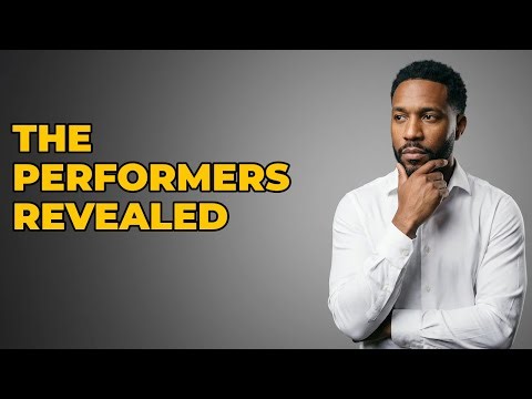 Who Performs In A Burlesque Cabaret Show?