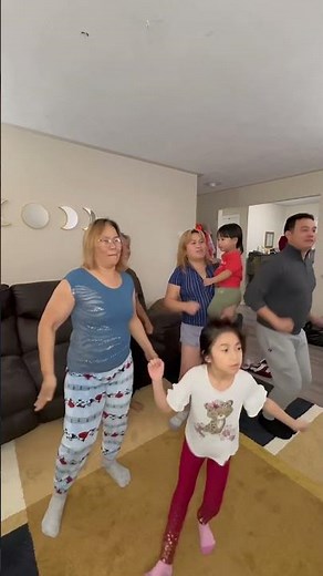 We practiced bumble bee dance for 3hrs and here is the result🤣