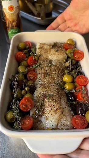 Mediterranean style Baked Cod #sofiaafoodie #short