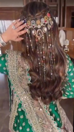 💎 Trending Bridal Hairstyle with Gorgeous Hair Accessories #BridalFashion #BridalHairstyle #fashion