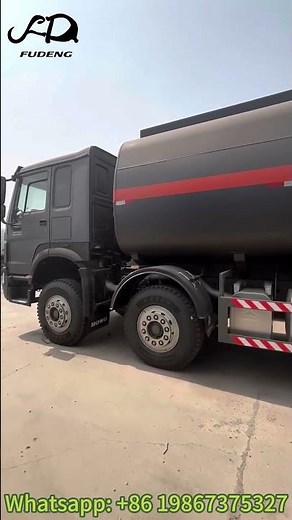 Brand New Sinotruck HOWO 25000 30000 Liters 8x4 Fuel Tanker Truck Transport Diesel And Petrol
