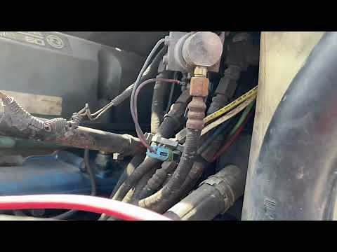 Changing a fan clutch solenoid valve. Freightliner Columbia.