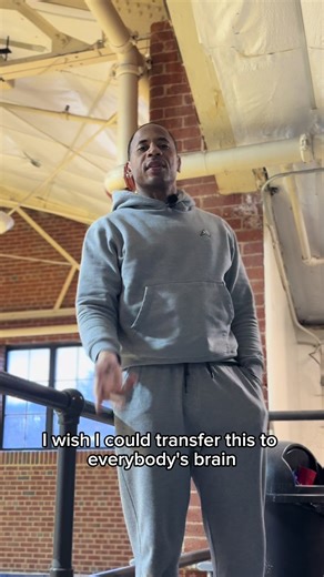 Active-duty life will undoubtedly test your back. If you experience recurring back pain, it is crucial to understand that it is rarely a result of a single, traumatic event or a single “bad lift.” Most chronic back pain is multi-factorial, encompassing factors such as the load from rucking and carrying equipment, prolonged periods of sitting or driving, pre-existing injuries, movement patterns, stress and sleep quality, and sometimes anatomical and genetic predispositions. The objective is not t