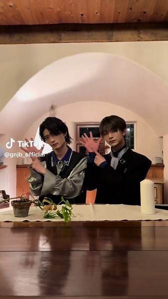 Mania Dance Collaboration: 溺愛ダンス with 杢代和人 & 吉澤要人 | GNJB