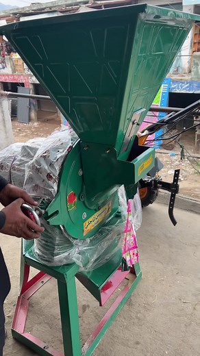 chines disc mill three phase solar system avilable#agriculturemachinery #923015582601 #viralvideo #foryou #threephase #mql #solarsystem