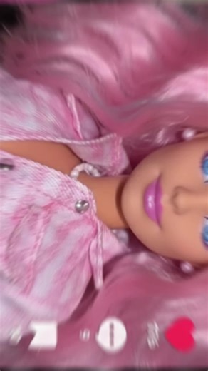 @RicosDollWorld Barbie’s Dream House closets: walk-in, spin-out, color-coded. Jem’s closet: cosmic runway. Synergy’s backup system: Post-it note taped to a synthesizer. #barbie #jem #fypppppppppppppppppppppppp #fypシ゚viral @im4jem