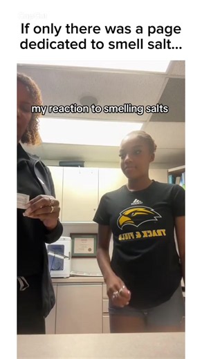 Smelling Salt Reaction: Funny Smellingsalts Clip Explained