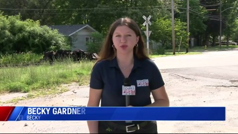 Encampment issues along railroad in Springfield