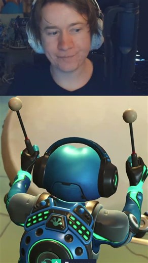 Drives cannot be this serious bro #froggerow #overwatch