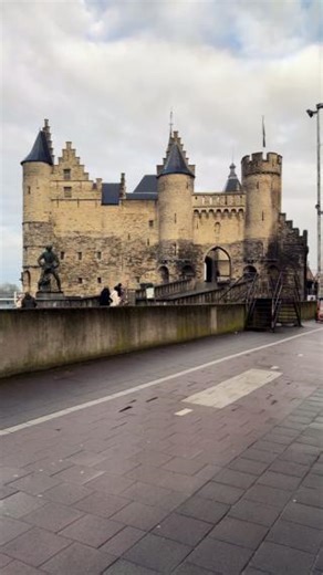 Slow down and soak in the charm of Antwerp, frame by frame. ✨ Locations: 🏰 Het Steen - Antwerp’s oldest fortress. 🏢 The Provincial Government Building - A modern architectural masterpiece. 🌿 PAKT - A vibrant urban hotspot filled with rooftop gardens, creative spaces, and local flavors. 🚂 Antwerp Central Station - One of the world’s most stunning train stations. 🎨 KMSKA - The Royal Museum of Fine Arts, newly renovated and shining brighter than ever. #AntwerpInSlowMo #CinematicAntwerp #Discov