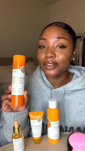 Me 6-in-1 Vitamin C Skincare Set, Complete Brightening Routine with Gua Sha & Facial Brush = low-key luminous skin on repeat ✨🍊 - www.aureabeautyllc.com #VitaminC #Skincare #Brightening #GuaSha #FacialBrush #BrightSkin