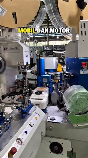 Komputer awalnya dibuat IBM & HP untuk efisiensi bisnis internal melalui manajemen data, baru kemudian berkembang menjadi komputer pribadi (PC) yang dijual kepada publik. PT Dharma Electrindo Manufacturing juga adalah ahli waris dari apa yang mereka rintis sebelumnya, seperti HP & IBM. Telah menggunakan Autonomous Mobile Robots sebagai penunjang pabriknya dan sudah pakam produksi produk wiring. Dengan latar belakang ini budaya luar biasa, aku sangat yakin bahwa @dharma_electrindomfg siap menuju 