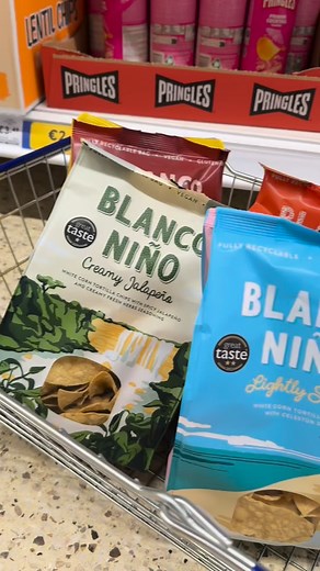 Take a look behind the scenes at our traditional tortilleria in Clonmel, Tipperary 🌽 and meet some of our wonderful team! 🙌 | Blanco Niño